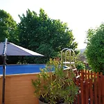La Colline - D'hotes - Bed and breakfast 3*