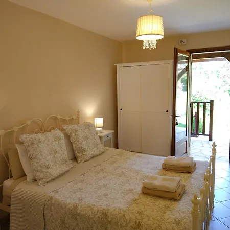 Bed & Breakfast La Colline - D'hotes - Sarlat-la-Caneda