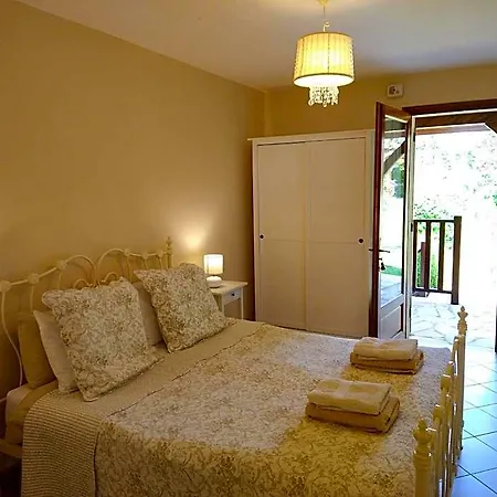 La Colline - D'hotes - فندق مبيت وإفطار 4*