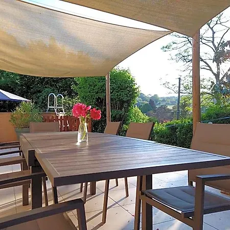 La Colline - D'hotes - فندق مبيت وإفطار