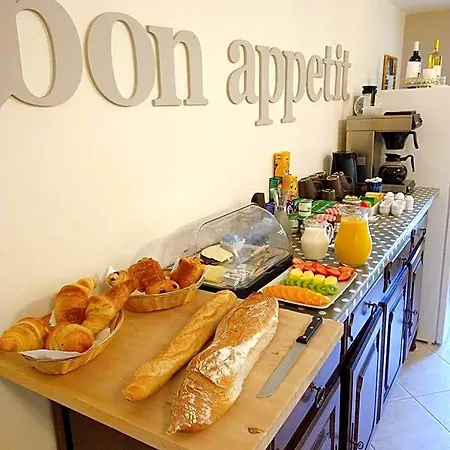 La Colline - D'hotes -