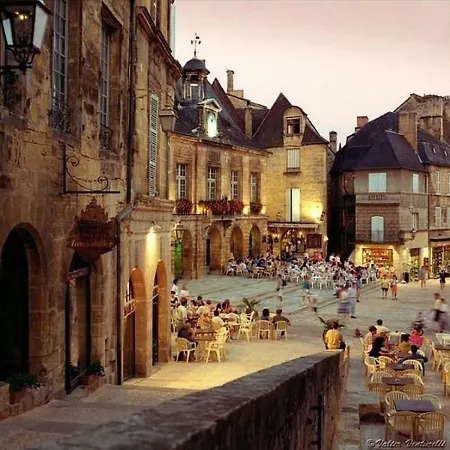 La Colline - D'hotes - 3* Sarlat-la-Canéda