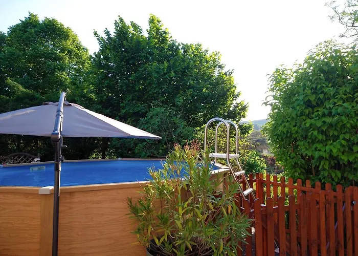 La Colline - D'hotes - Bed & Breakfast 3*